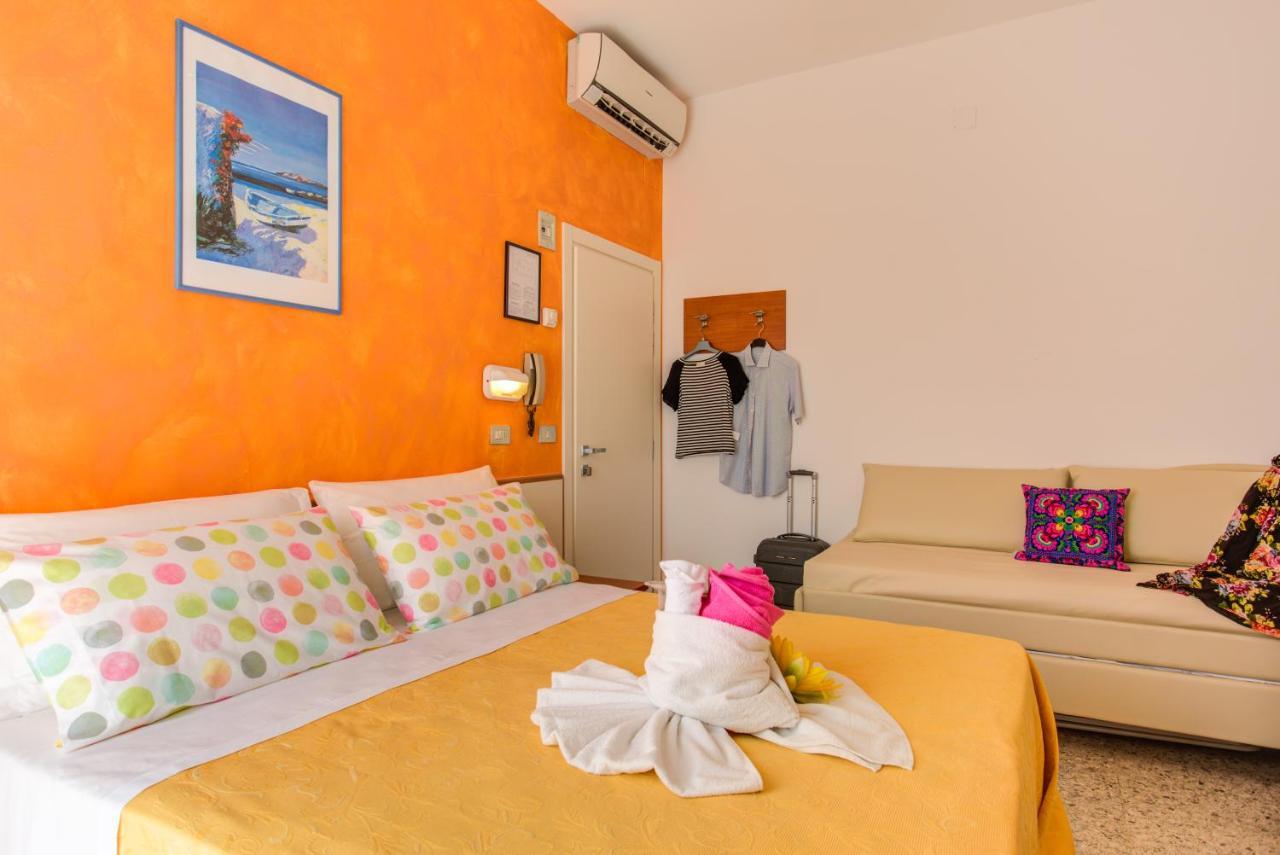 Hotel Puppi Cattolica Exterior photo